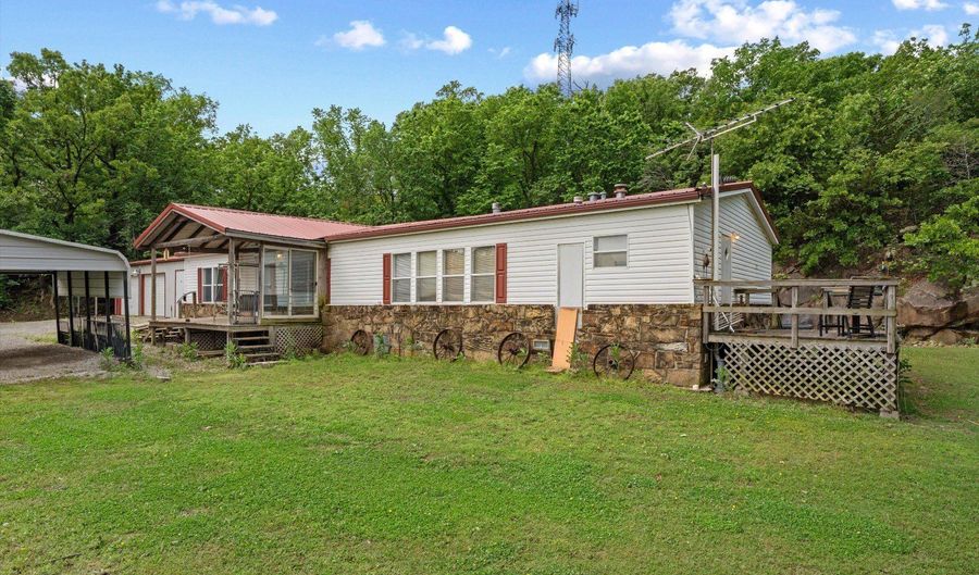 1008 W Maple Ave, Barnsdall, OK 74002 - 3 Beds, 3 Bath