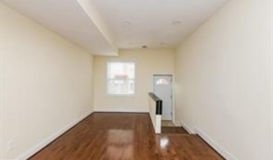 701 N STREEPER St, Baltimore, MD 21205 - 3 Beds, 4 Bath