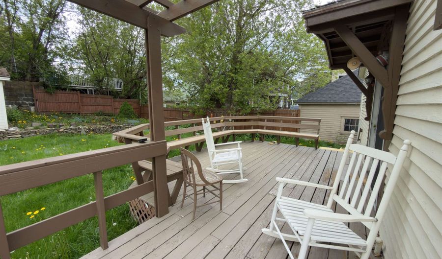 246 E Mason St, Berlin, NH 03570 - 3 Beds, 1 Bath
