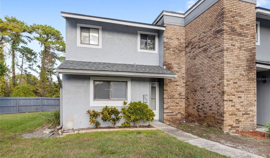 707 SAINT MATTHEW Cir, Altamonte Springs, FL 32714 - 2 Beds, 3 Bath