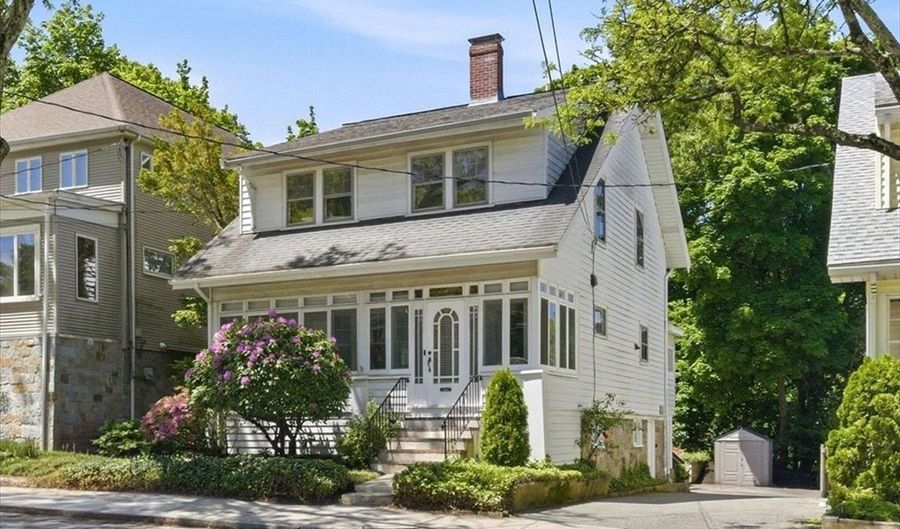 2445 Centre St, Boston, MA 02132 - 4 Beds, 3 Bath
