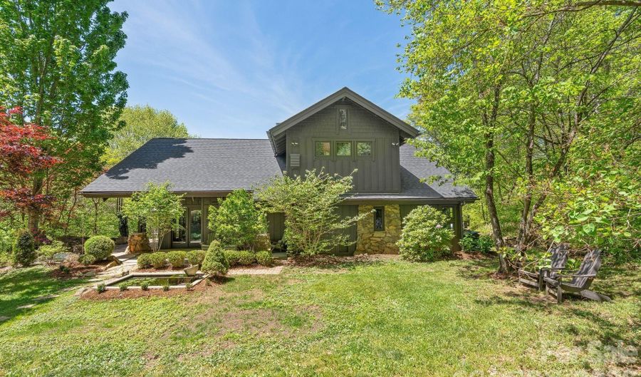 144 Pegg Rd, Barnardsville, NC 28709 - 3 Beds, 2 Bath