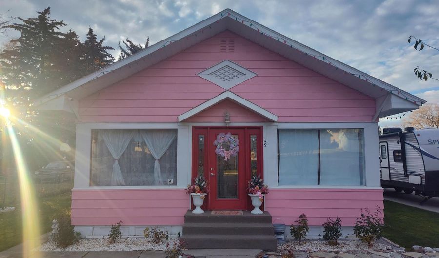 49 N 2nd W, Aberdeen, ID 83210 - 3 Beds, 1 Bath