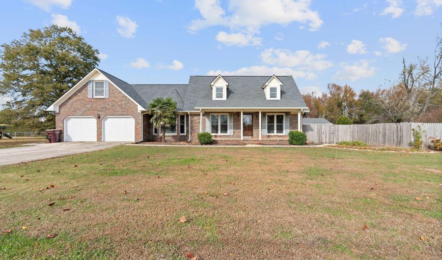 15153 New Cut Rd, Athens, AL 35611 - 3 Beds, 3 Bath