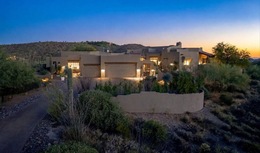 43311 N COTTONWOOD CANYON Rd, Cave Creek, AZ 85331 - 3 Beds, 4 Bath