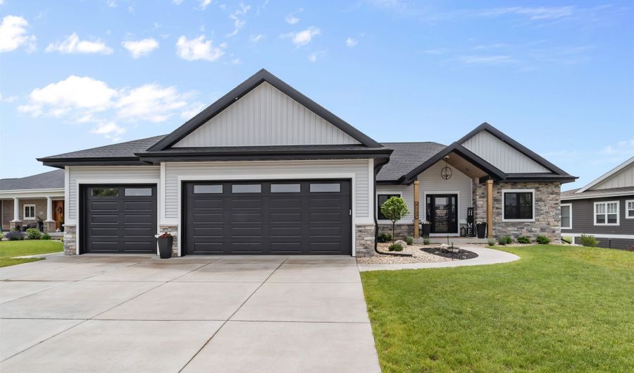 822 Westbridge Trl, Waunakee, WI 53597 - 5 Beds, 4 Bath
