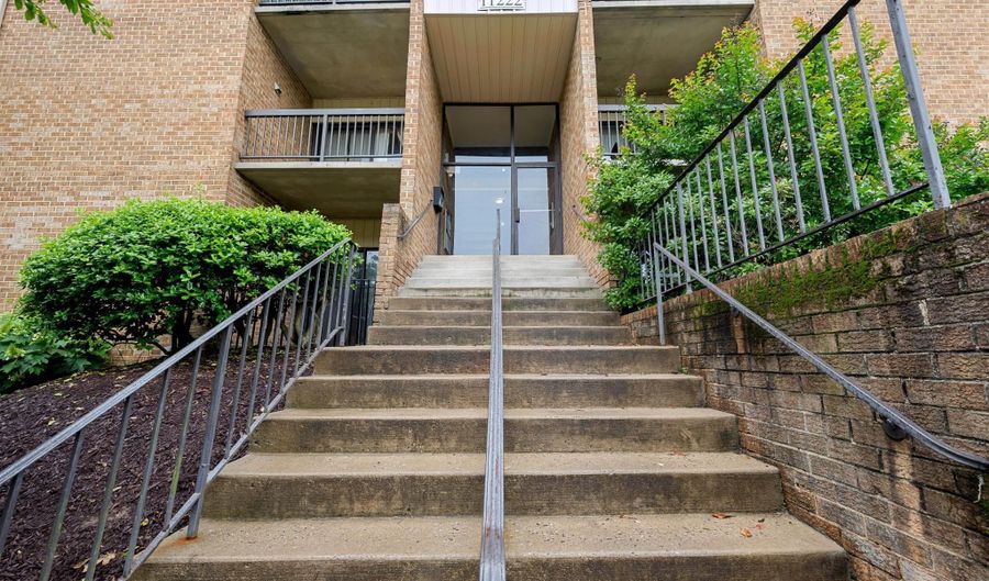 11222 CHERRY HILL Rd 202, Beltsville, MD 20705 - 2 Beds, 1 Bath