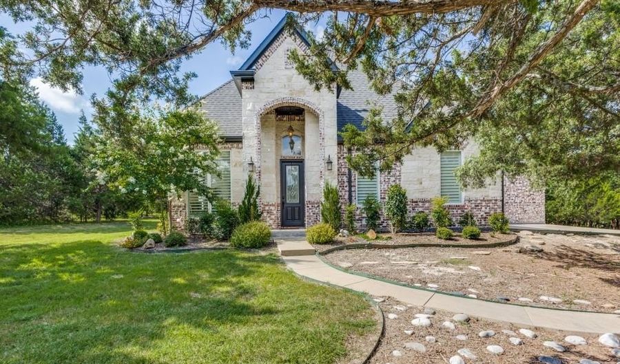 3135 Crossing Dr, Anna, TX 75409 - 3 Beds, 3 Bath