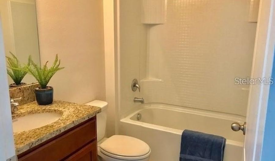 594 AUTUMN STREAM Dr, Auburndale, FL 33823 - 3 Beds, 2 Bath