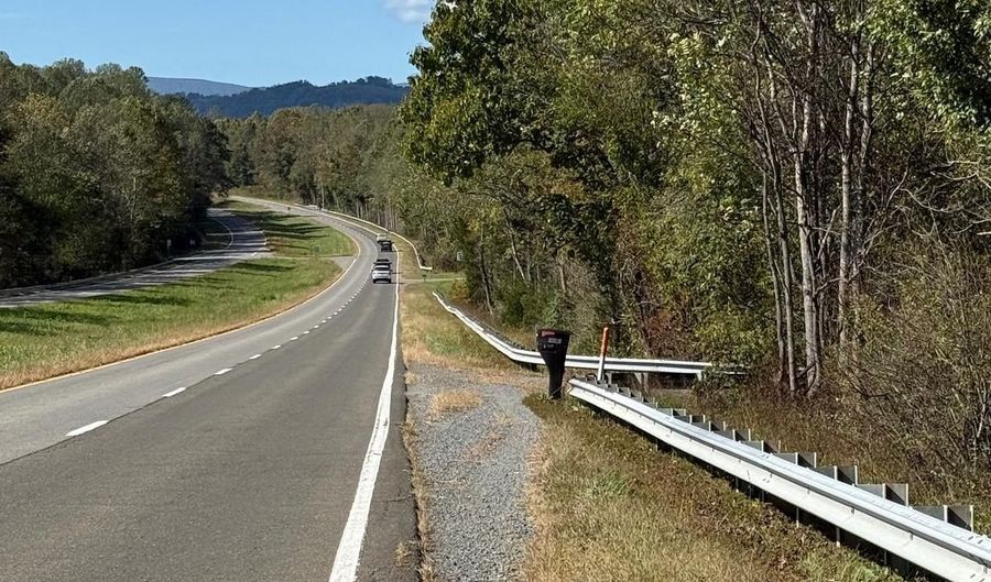 14105 LEE Hwy, Amissville, VA 20106 - 2 Beds, 2 Bath