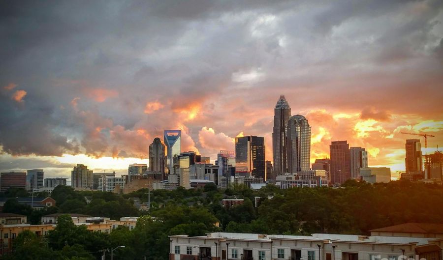 919 Cityscape Dr, Charlotte, NC 28205 - 3 Beds, 4 Bath