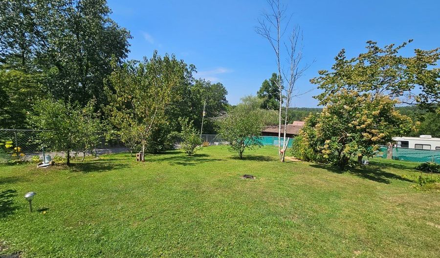 1186 Dry Ridge Rd, Adams, KY 41201 - 3 Beds, 3 Bath