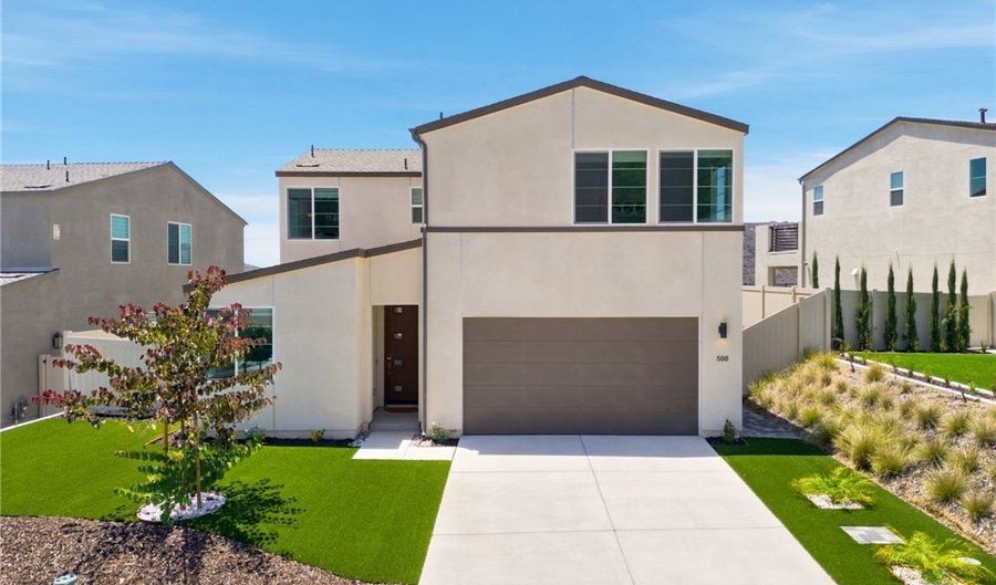 598 Meadowood, Fallbrook, CA 92028 - 4 Beds, 3 Bath