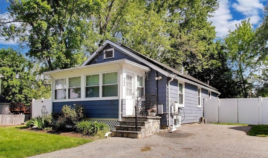 22 Douglas Rd, Ashland, MA 01721 - 2 Beds, 1 Bath