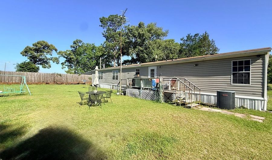 123 W Judith Dr, Bainbridge, GA 39817 - 4 Beds, 2 Bath