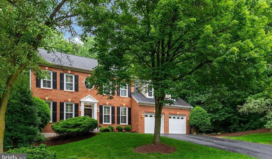 1383 SUNWOOD Ter, Annapolis, MD 21409 - 4 Beds, 4 Bath