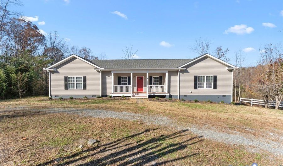 228 Hidden Springs Ln, Aylett, VA 23009 - 3 Beds, 2 Bath