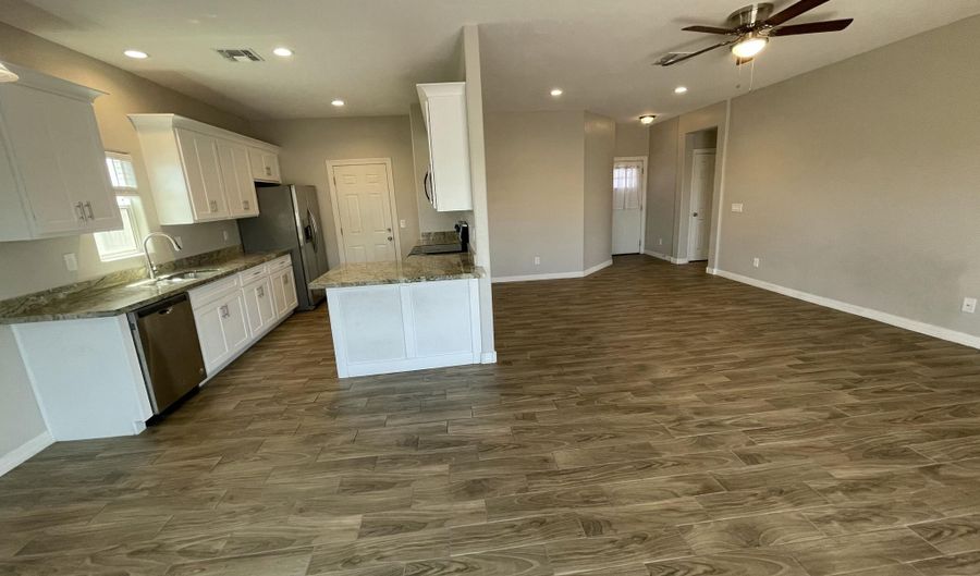 11176 W Cambria Cir, Arizona City, AZ 85123 - 3 Beds, 2 Bath