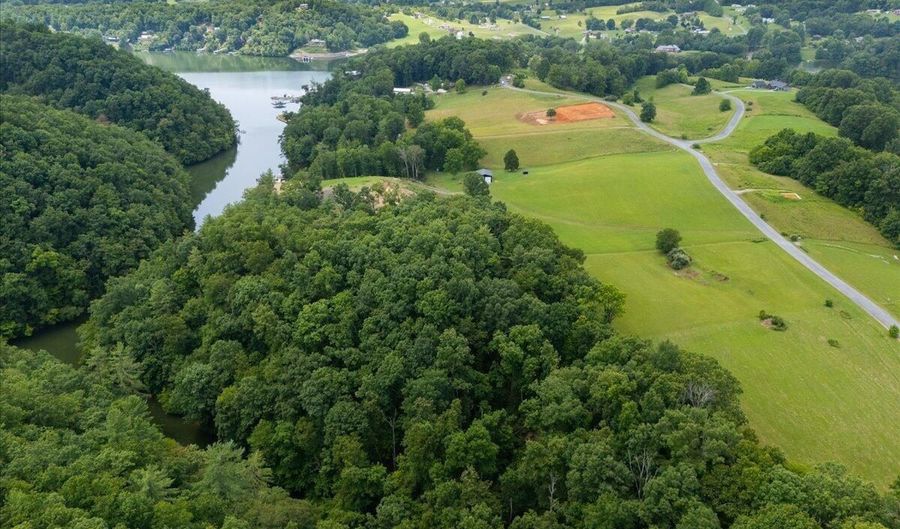 Tbd Lake Pointe Drive, Abingdon, VA 24210 - 0 Beds, 0 Bath