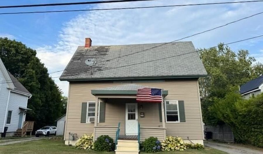 345 Broadway, Bangor, ME 04401 - 3 Beds, 3 Bath