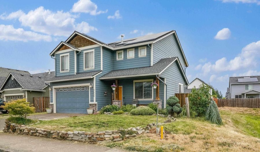 9859 Willamette St, Aumsville, OR 97325 - 3 Beds, 3 Bath