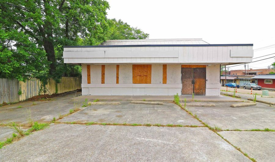 204 W MADISON Ave, Bastrop, LA 71220 - 0 Beds, 0 Bath