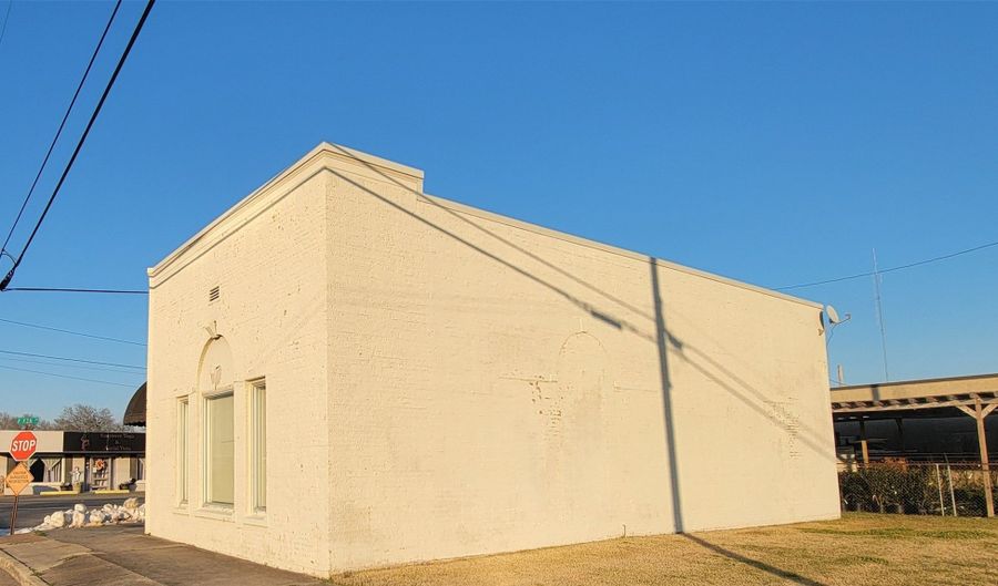 100 5th St, Benton, LA 71006 - 0 Beds, 0 Bath