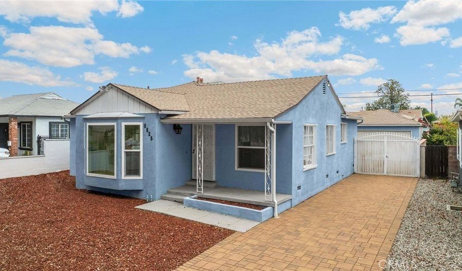 8828 Zeiler Ave, Los Angeles, CA 91331 - 3 Beds, 2 Bath