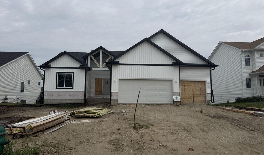 2001 Ada Hayden Rd, Ames, IA 50010 - 5 Beds, 3 Bath