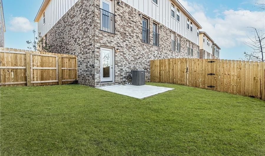 2717 SW Livingston Sq, Bentonville, AR 72713 - 3 Beds, 2 Bath