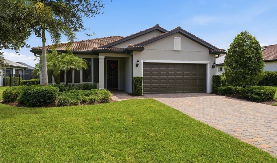 3421 Hampton Blvd, Alva, FL 33920 - 3 Beds, 2 Bath