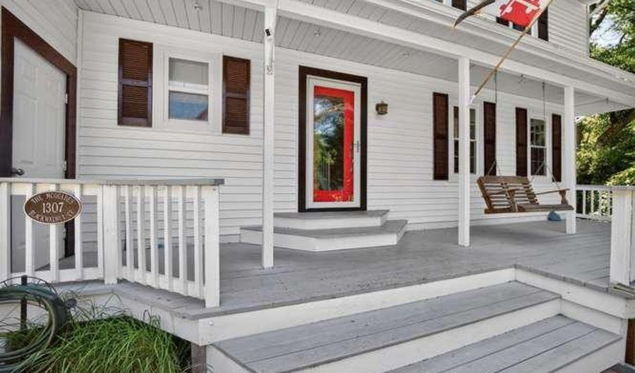 1307 BLACKWALNUT Ct, Annapolis, MD 21403 - 4 Beds, 4 Bath