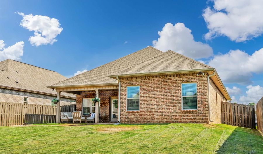21933 Shearwater Dr, Athens, AL 35613 - 3 Beds, 2 Bath