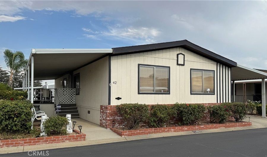 5700 W Wilson St 42, Banning, CA 92220 - 3 Beds, 2 Bath