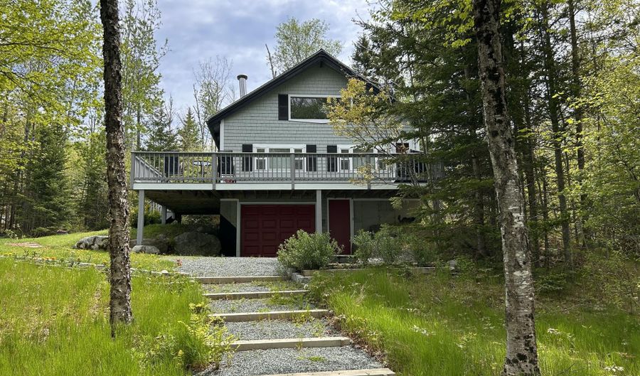 26 Hummingbird Ln, Bar Harbor, ME 04609 - 2 Beds, 1 Bath