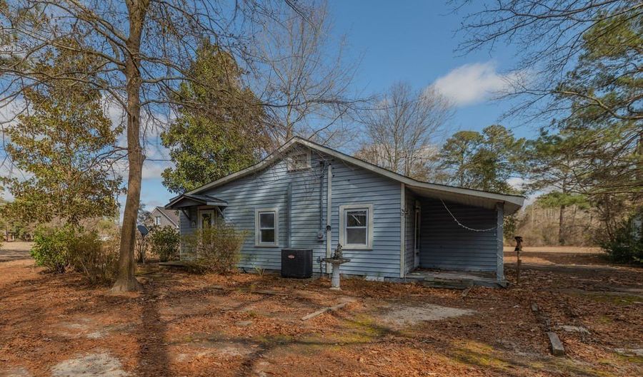 879 Jordan Rd, Autryville, NC 28318 - 2 Beds, 1 Bath