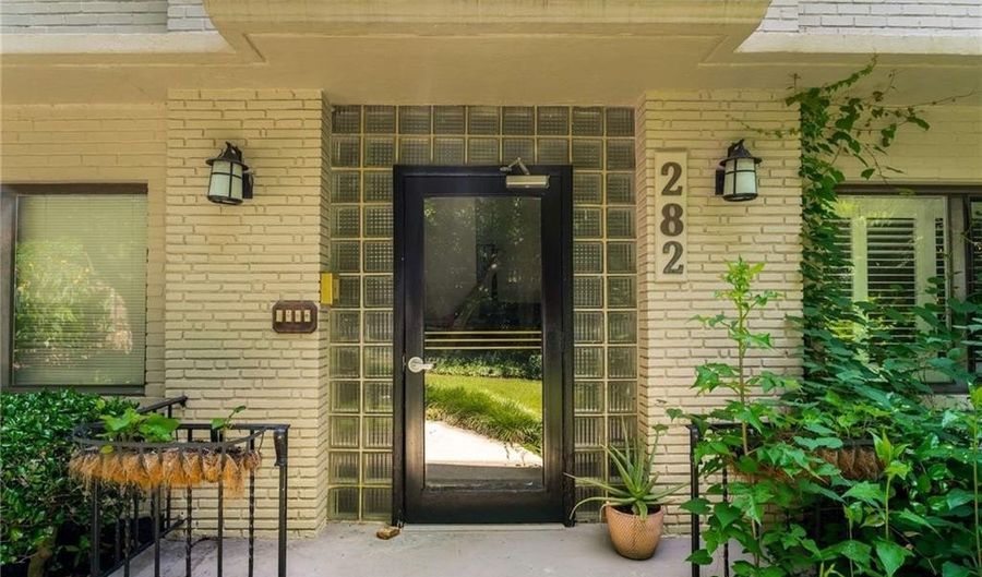282 Ardmore Cir NW 6, Atlanta, GA 30309 - 2 Beds, 1 Bath