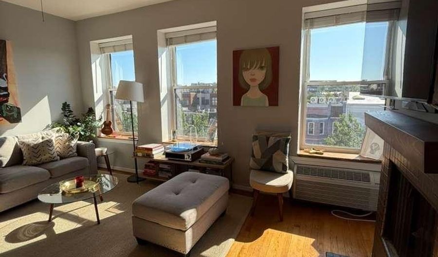 2300 18TH St NW 312, Washington, DC 20009 - 1 Beds, 2 Bath