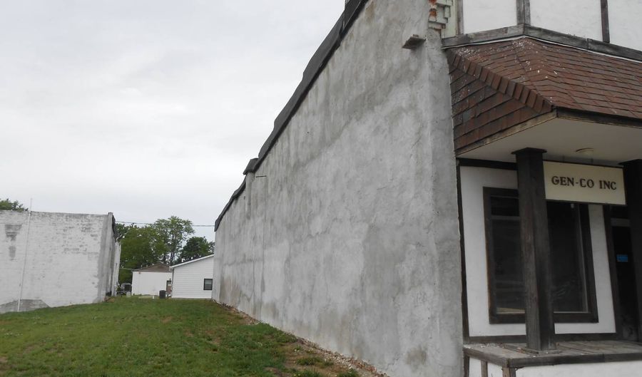 118 N Polk, Albany, MO 64402 - 0 Beds, 1 Bath