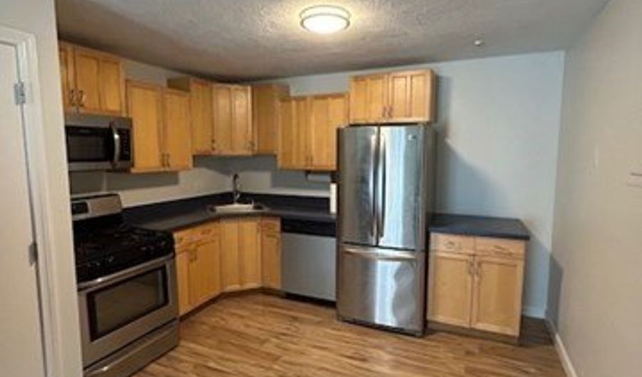 3 Kenmar Dr 16, Billerica, MA 01821 - 2 Beds, 1 Bath