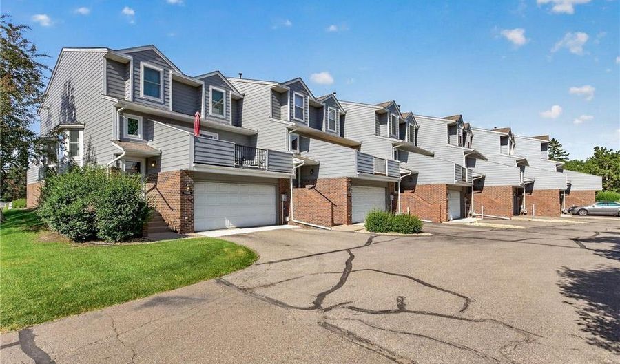 14316 Estates Ave, Apple Valley, MN 55124 - 2 Beds, 3 Bath