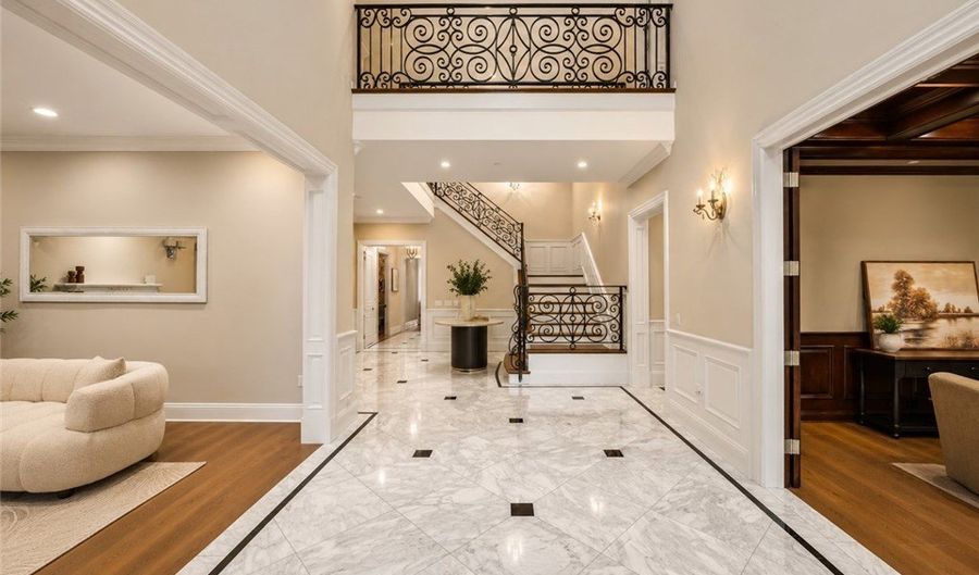 827 Murietta Dr, Arcadia, CA 91007 - 7 Beds, 7 Bath
