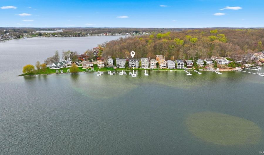1880 Lane 105 Lake James, Angola, IN 46703 - 4 Beds, 4 Bath