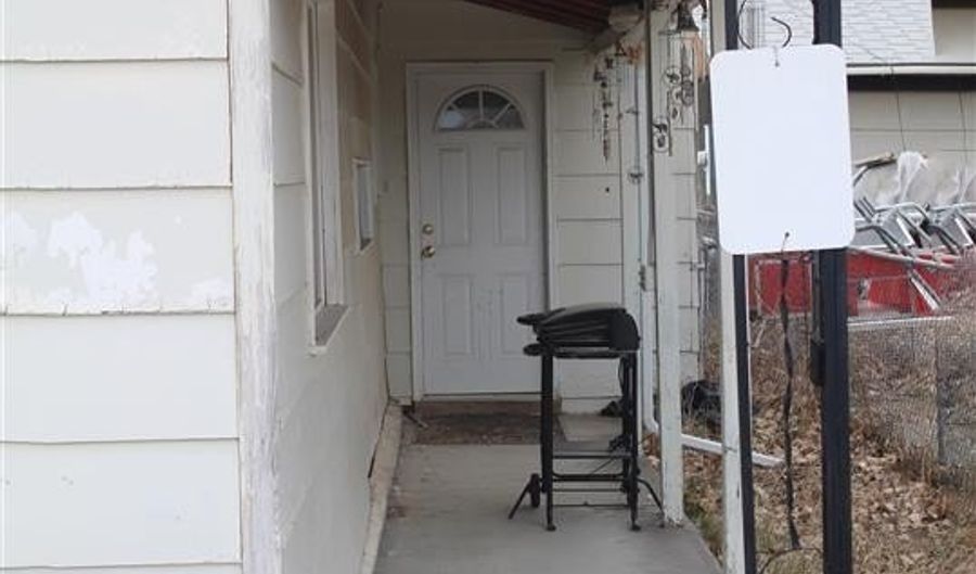 413 Myrtle, Basin, WY 82410 - 2 Beds, 2 Bath