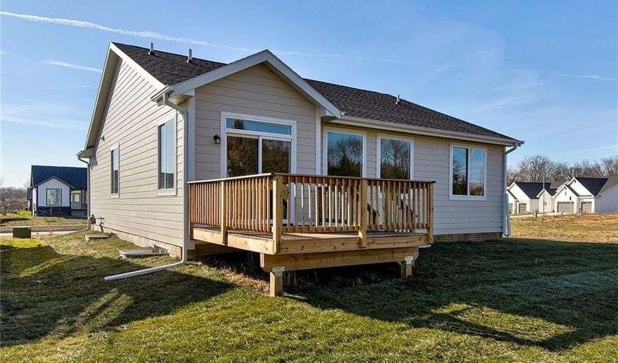 529 Meadows Ct, Polk City, IA 50226 - 3 Beds, 2 Bath