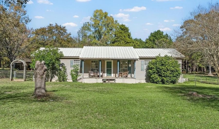 155 Jones Ln, Benton, LA 71006 - 3 Beds, 2 Bath
