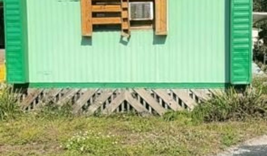 713 Rose St Lot 88, Auburndale, FL 33823 - 2 Beds, 1 Bath