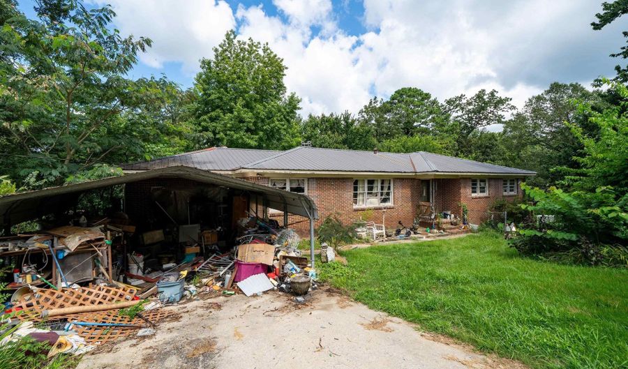 939 NAVAJO Trl, Alabaster, AL 35007 - 3 Beds, 2 Bath