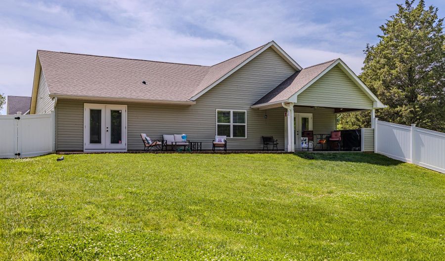 97 County Road 7030, Athens, TN 37303 - 3 Beds, 3 Bath