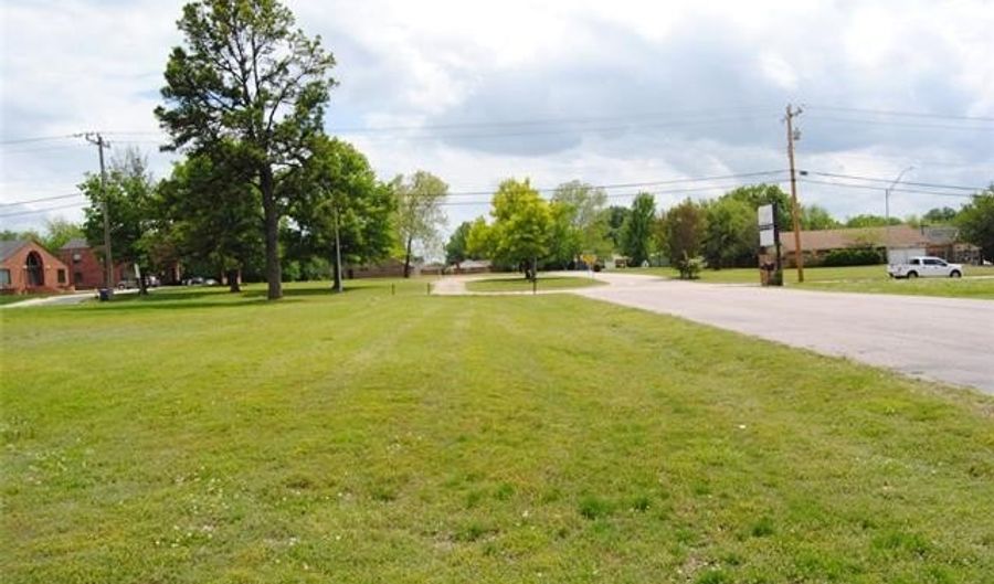 Arlington, Ada, OK 74820 - 0 Beds, 0 Bath